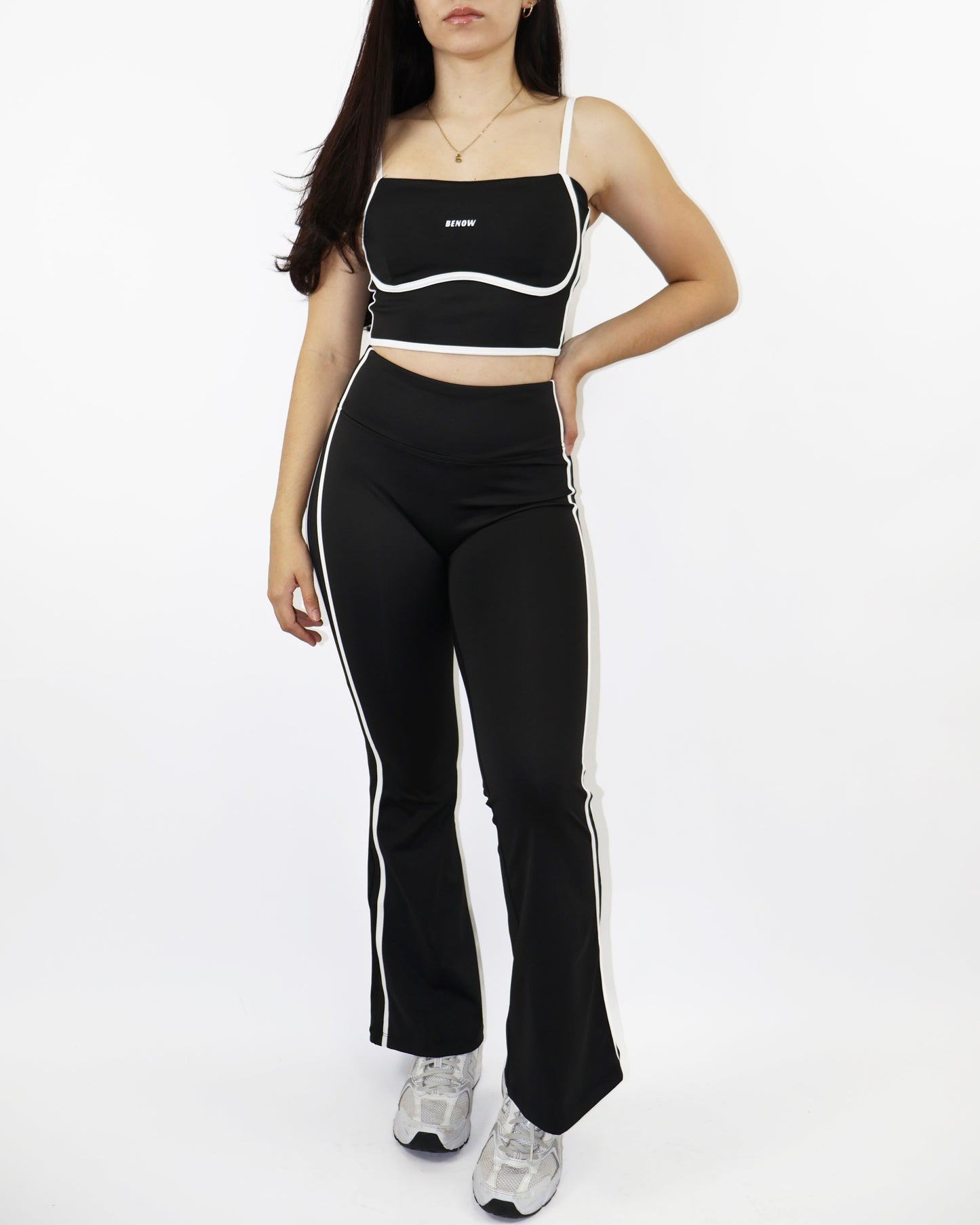 MOTION TOP Y LEGGINS (96CM)- NEGRO