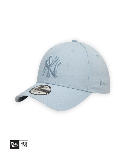 Gorra New Era NY League Essential Celeste 9FORTY