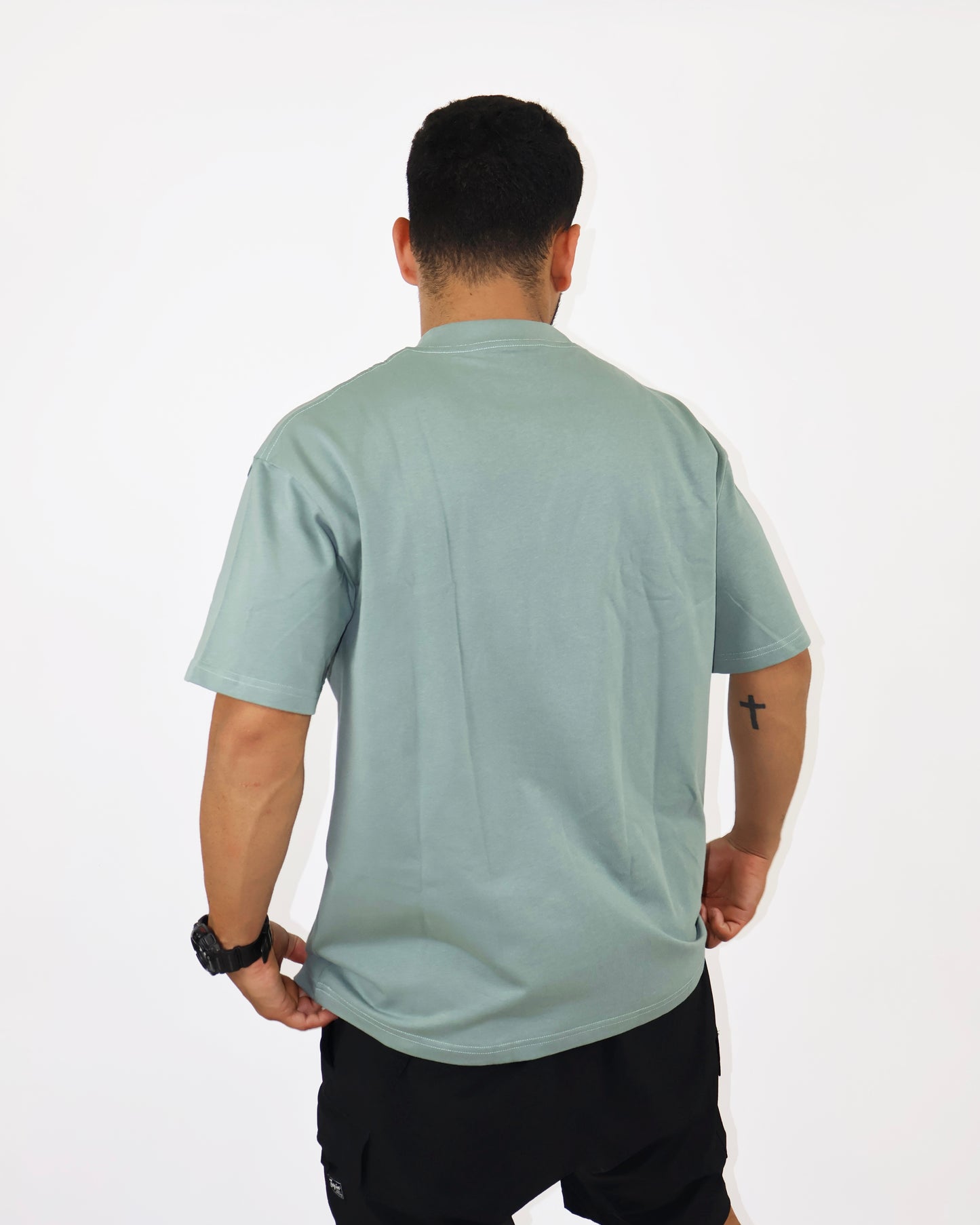 CAMISA OVERSIZE OSLO 280G - VERDE ESMERALDA