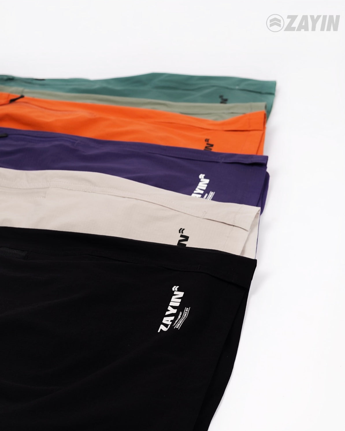SHORT ZIPPER POCKET ZAYIN