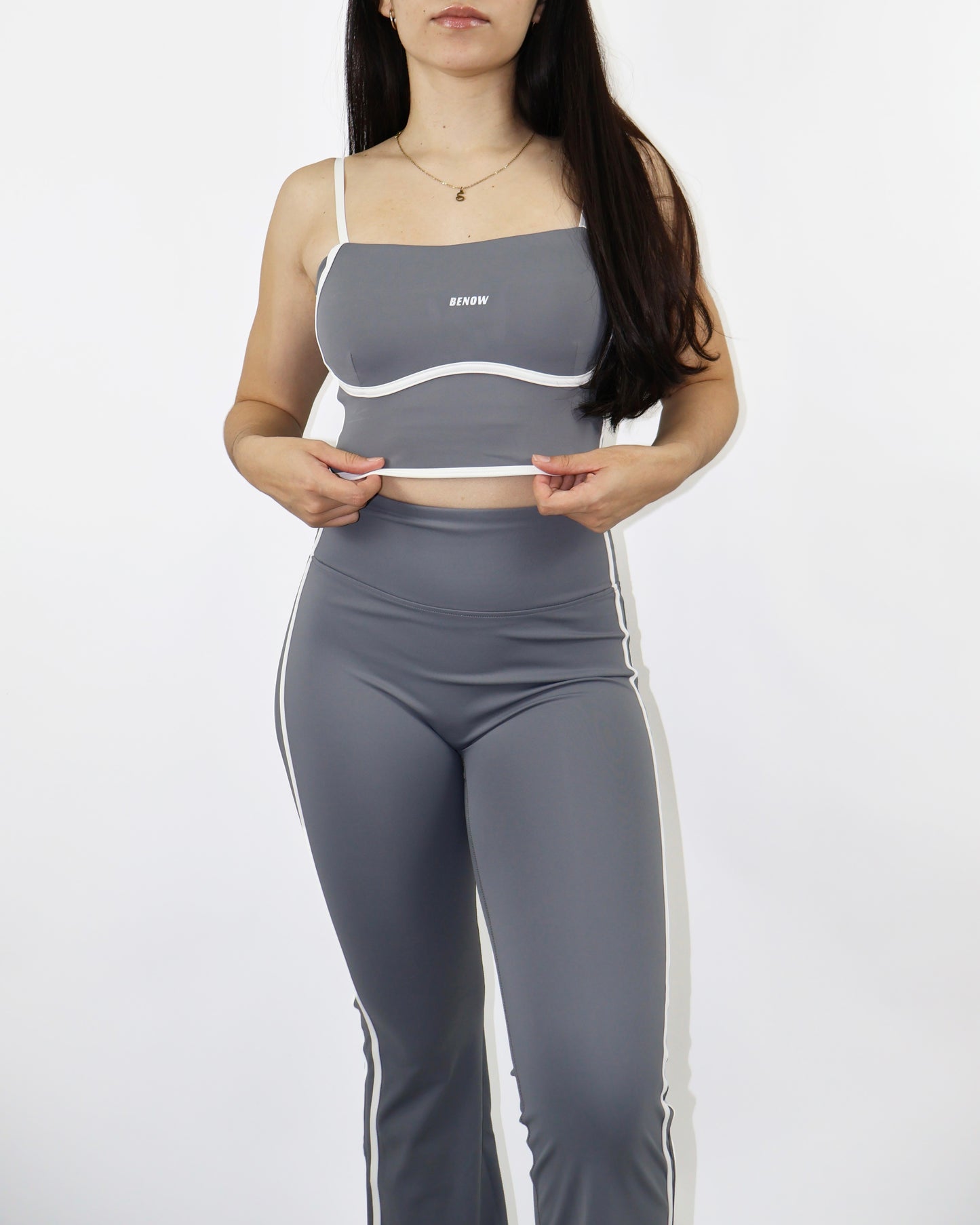MOTION TOP Y LEGGINS (96CM)- GRIS