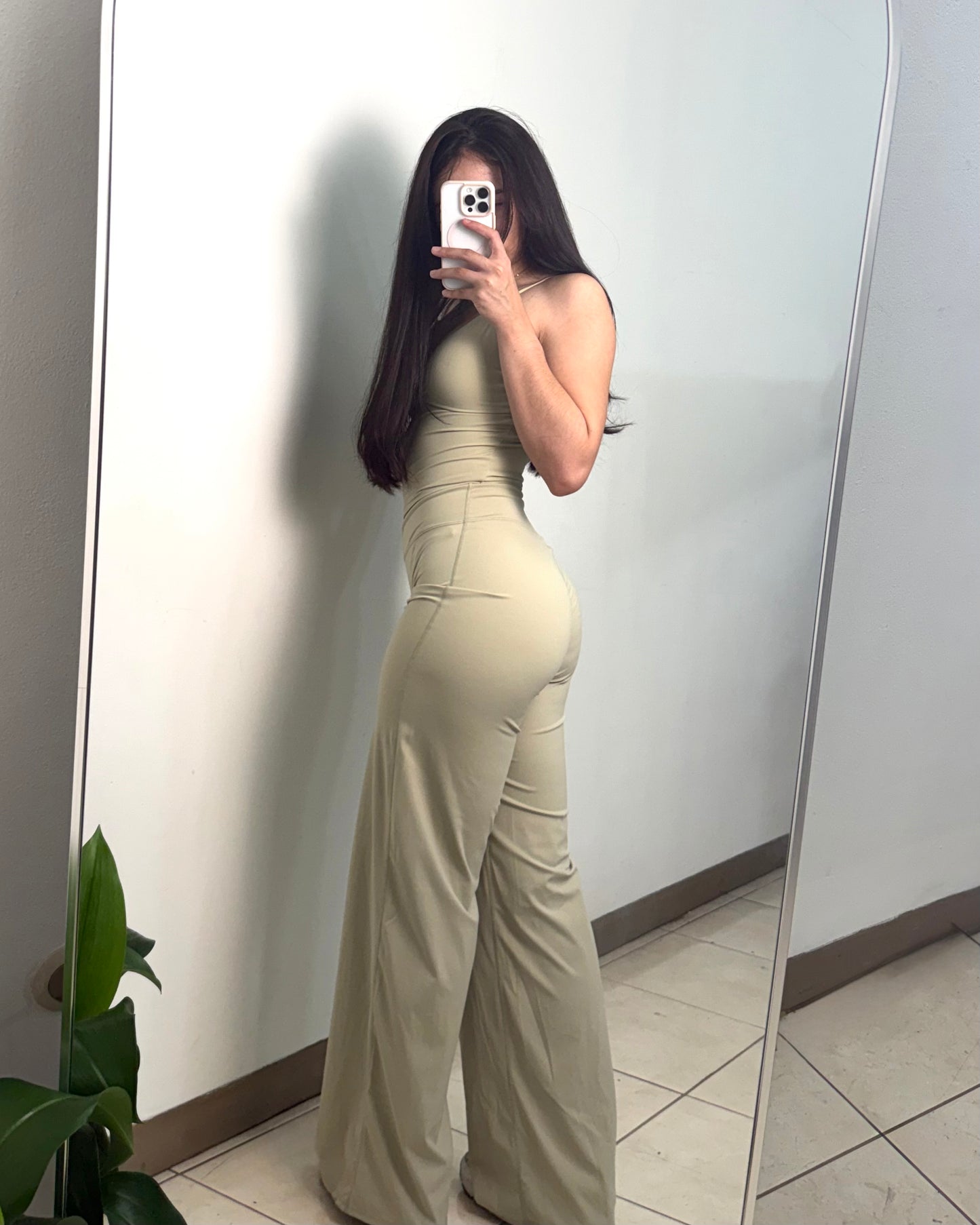 ARIA LEGGINS CORTE RECTO (110 CM)- VERDE SAGE