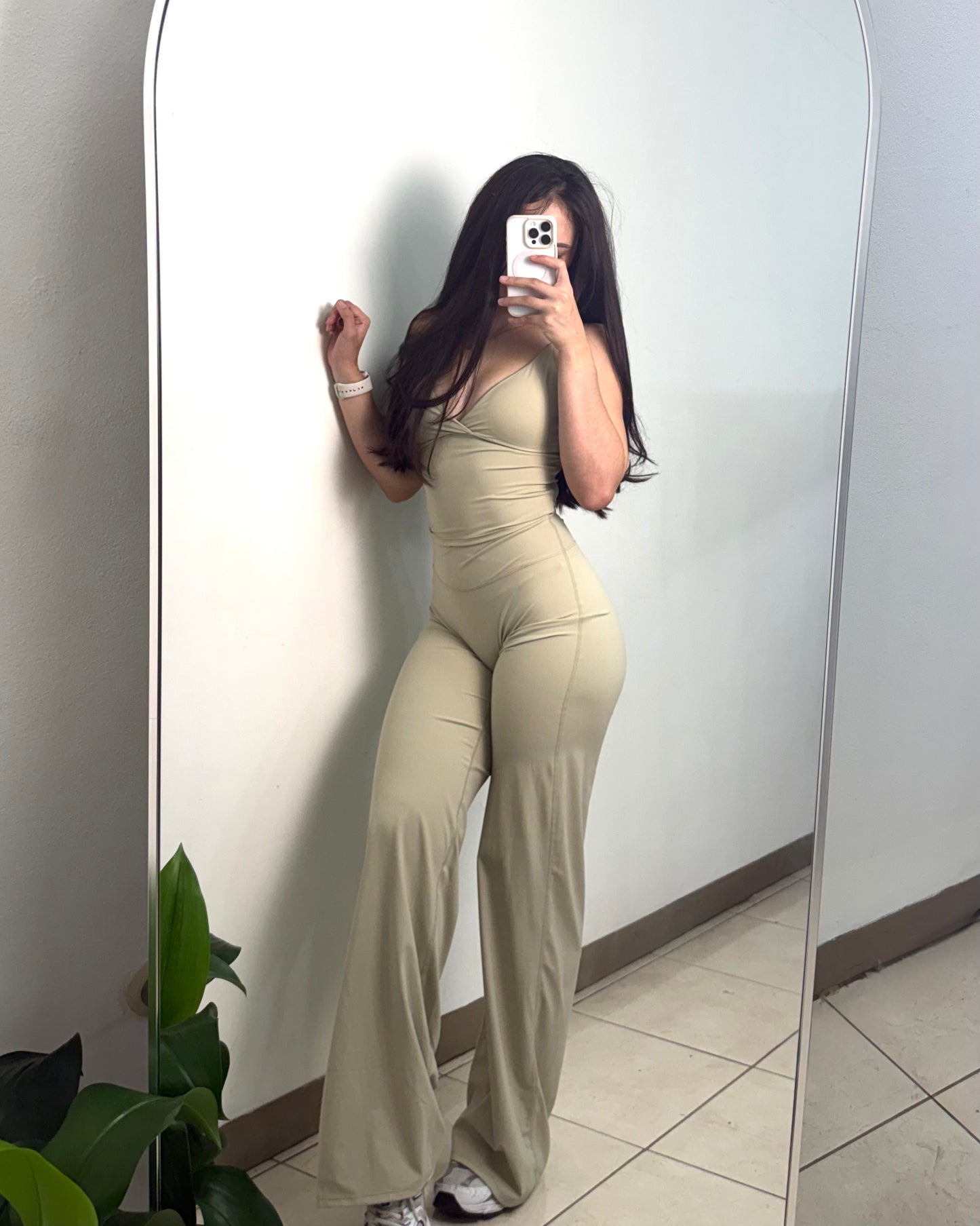 ARIA LEGGINS CORTE RECTO (110 CM)- VERDE SAGE